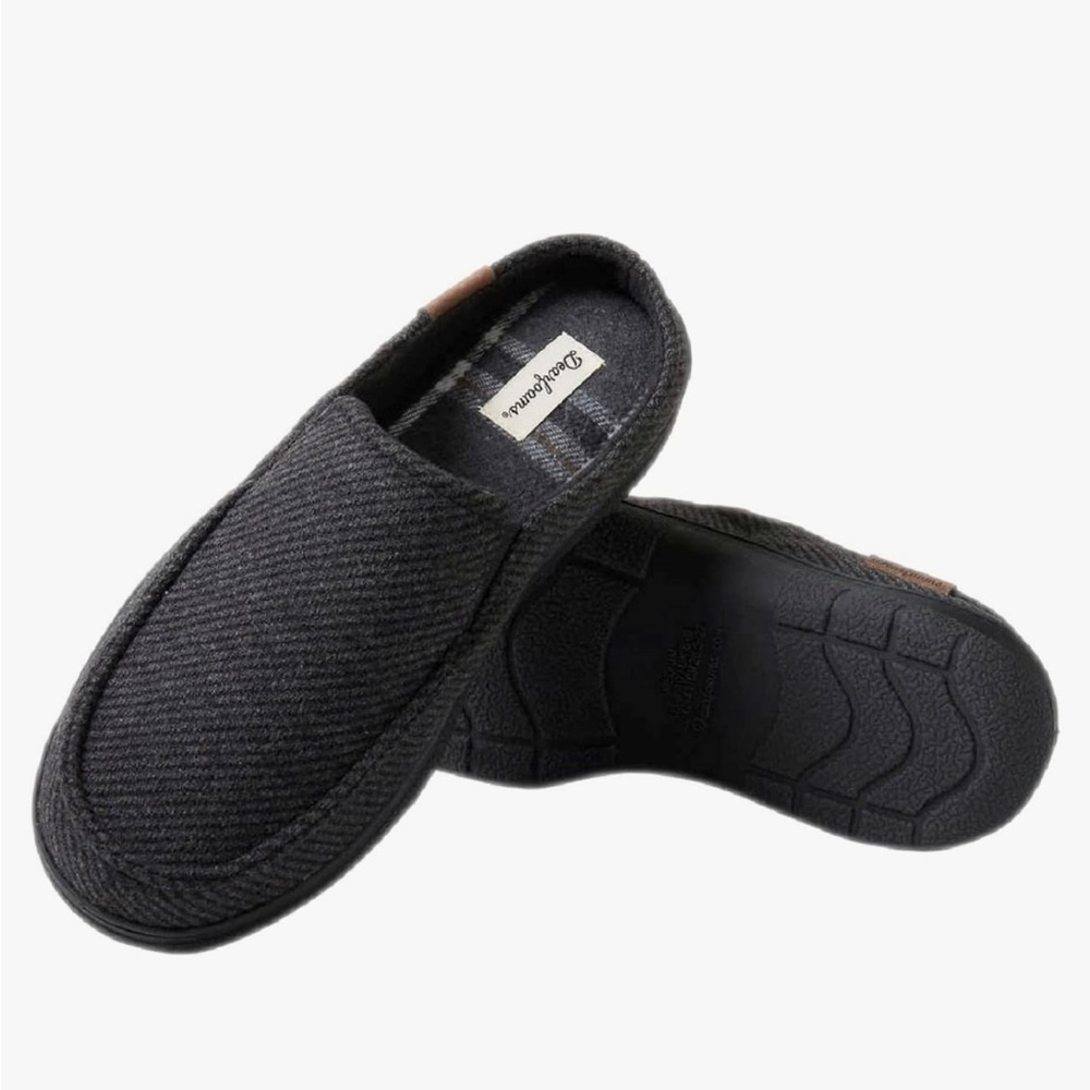 Dearfoams Memory Foam Slippers in
Black Men’s Size L 11-12 in Charcoal …